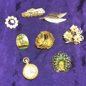 Brooch which one $6